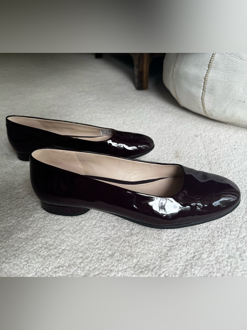 Ecco patent leather flats